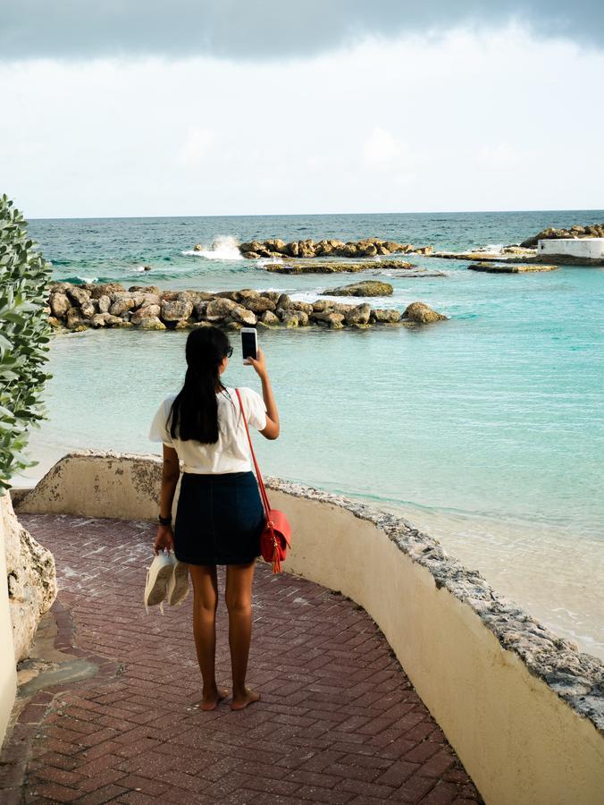 Ocean Sky Apartments Willemstad Esterno foto